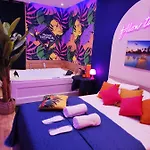 Maison Tropical - Luxury Con Jacuzzi - Centro * 바리