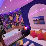 아파트 Maison Tropical - Luxury Con Jacuzzi - Centro