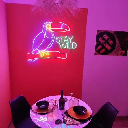 Suite Maison Tropical - Luxury Apartment In Central Downtown - Station * Bari