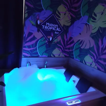 Apartamento Suite Maison Tropical - Luxury Apartment Con Jacuzzi - Bari Centro *