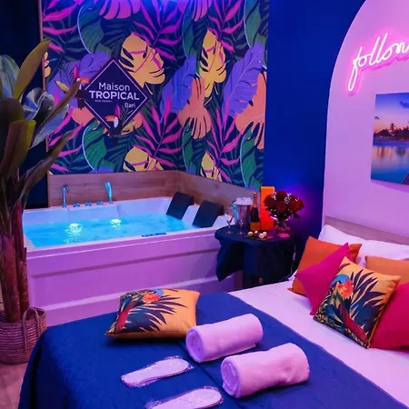 Daire Maison Tropical - Luxury Con Jacuzzi - Centro *